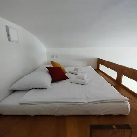 Apartamento Two Bedroom With Parking *