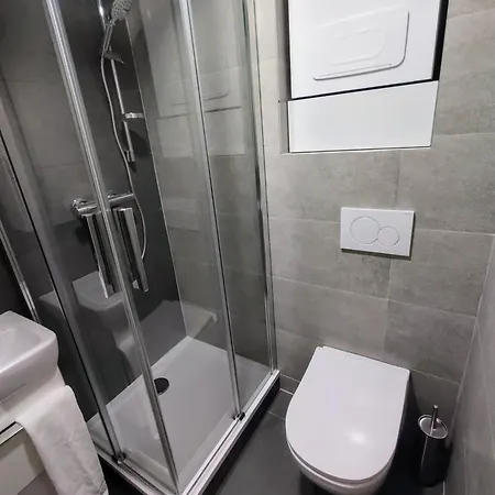 Two Bedroom With Parking Apartman Prága